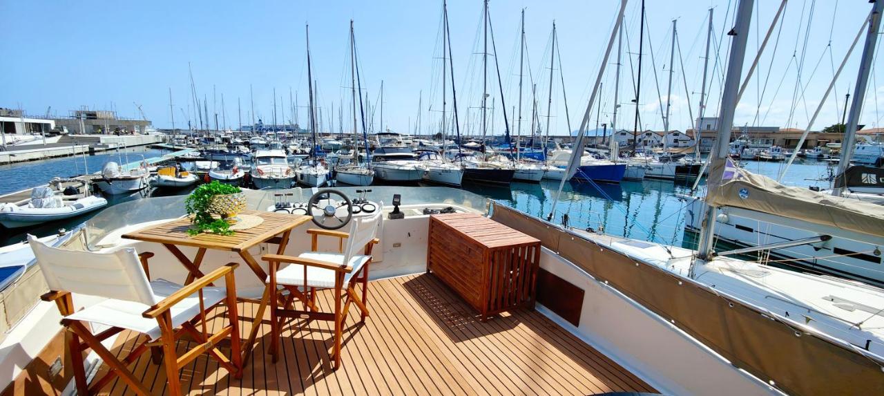 Panaby - House Boat Hotel Palermo Ngoại thất bức ảnh